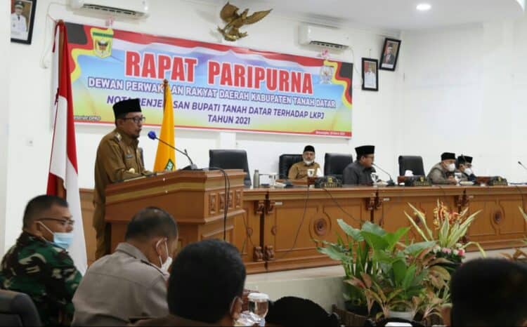 Pendapatan Asli Daerah Tanah Datar Terealisasi 106 84 Persen Pada APBD