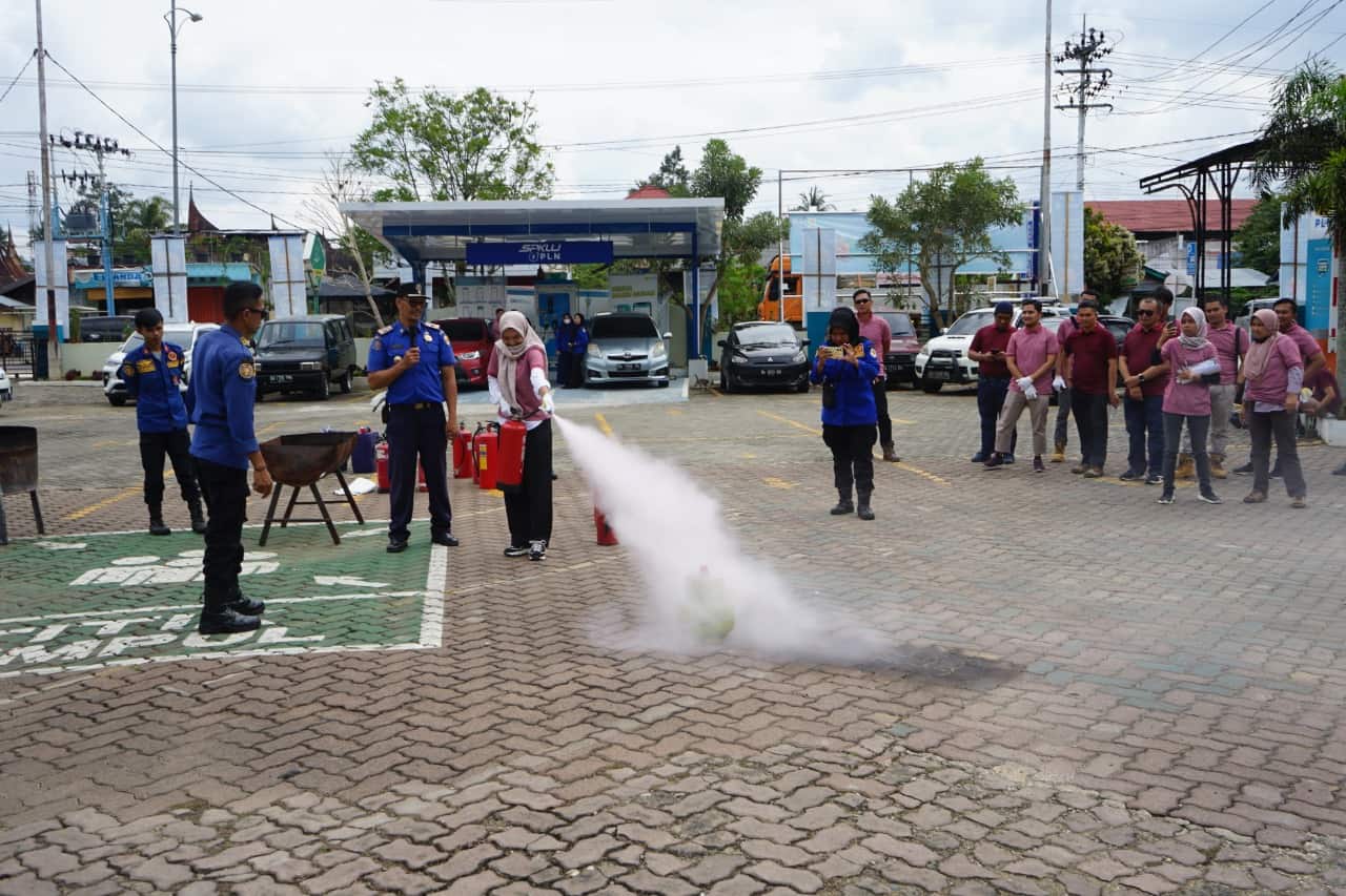 Peringati Bulan K Nasional Pln Solok Gelar Pelatihan Dan