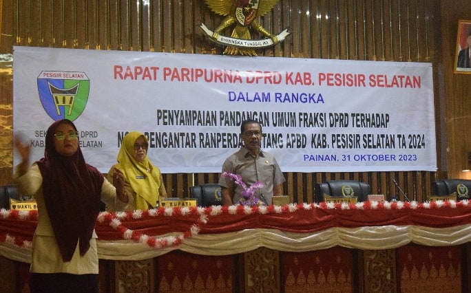 Soal Nota Pengantar R APBD 2024 DPRD Pessel Gelar Penyampaian