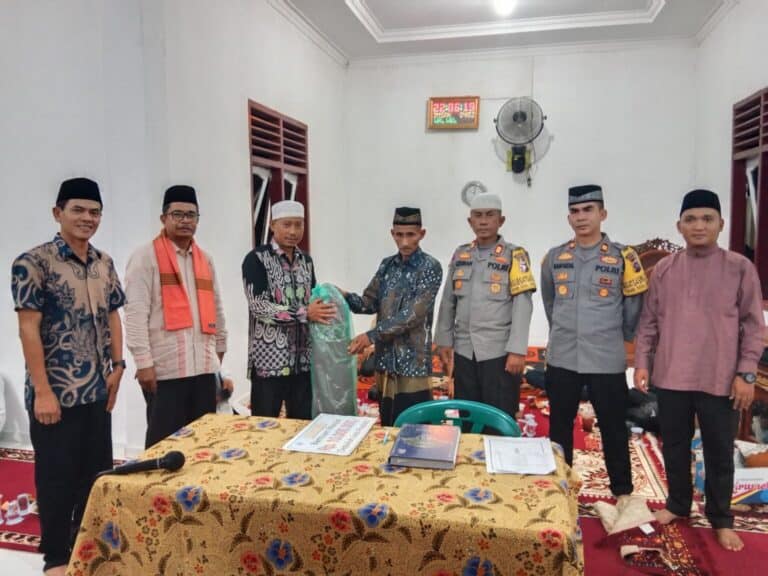 Anggota Dprd Dharmasraya Lakukan Safari Ramadan Klikpositif