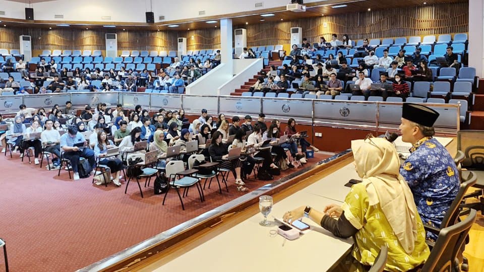 Pj Wali Kota Pariaman Berikan Kuliah Umum Di Universitas Indonesia