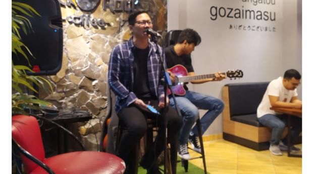 9 Tempat Ngopi Di Tebet Murah Dan Ada Live Music Sahabat