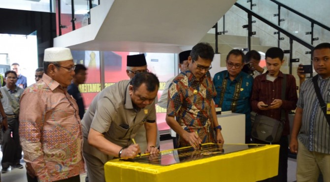 Peresmian gedung baru DPRD Sumbar