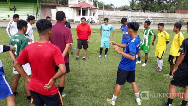 Gusnedi Adang pimpin Latihan PSKB Bukittinggi