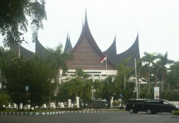 Kantor DPRD Sumbar