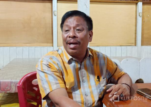 Ketua DPRD Pasaman Barat, Parizal Hafni