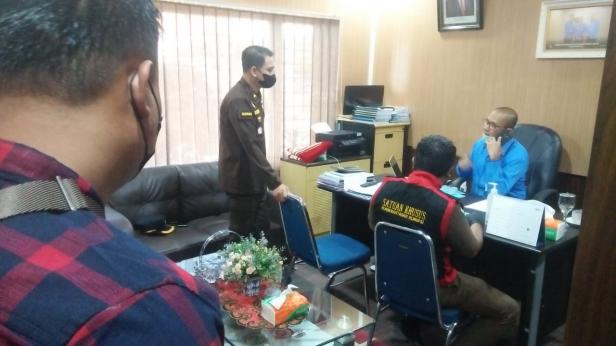 Tim Gabungan Satuan Pemberantasan Korupsi di Perumda Tirta Sago Payakumbuh.