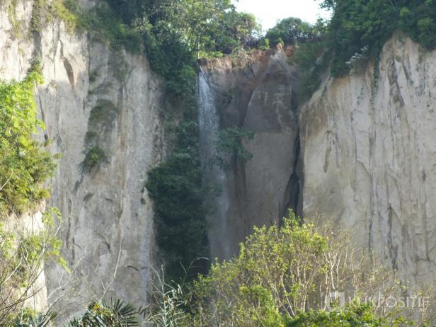 Fenomena Musiman Air  Terjun  Terbentuk di Ngarai  Sianok  