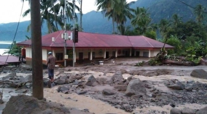 Apa Yang Terjadi Di Sumbar