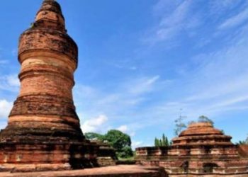 Candi Muara Takus.