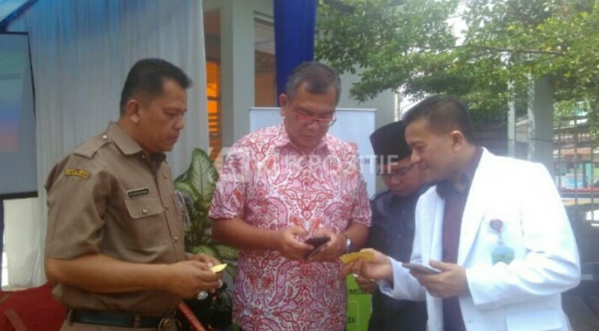 Walikota Payakumbuh Riza Falepi Bersama Dirut RSUD Efriza Naldi