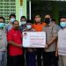 Anggota DPR RI Andre Rosiade menyerahkan bantuan untuk pembangunan Masjid Ash ShalihinAnak Air, Kelurahan Batipuh Panjang, Kecamatan Kototangah, Padang beberapa waktu lalu.