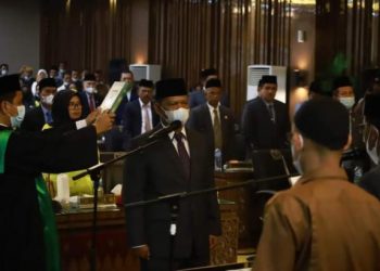 Asril Dt Putiah Resmi jabat PAW Anggota DPRD Pessel