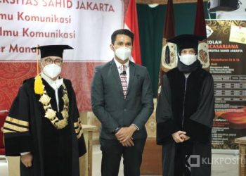 Dr. Geofakta Rozali usai Sidang Terbuka gelar Doktor di USAHID kemarin, Kamis 19 Agustus 2021.