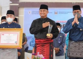 GL Pro Sasabesa Dharmasraya Terima Penghargaan dari Kementerian PANRB