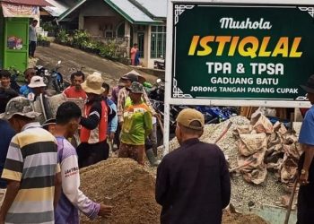 Gotong royong masyarakat dalam pembangunan Musala Istiqlal di Tangah Padang Cupak, Kabupaten Solok