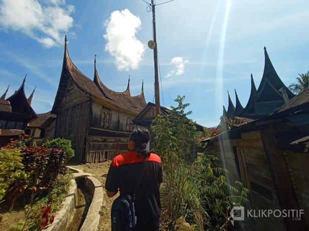Kampung Sarugo di Nagari Koto Tinggi Kecamatan Gunuang Omeh Kabupaten Lima Puluh Kota - Sumbar