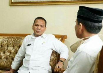 Pertemuan Direktur IPDN Kampus Sumbar Tun Huseno dengan Sekda Tanah Datar Irwandi di Pagaruyung