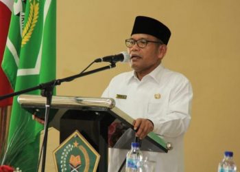 Plt Kakanwil Kemenag Sumbar Syamsuir