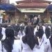 Ratusan Nakes Kabupaten Solok unjuk rasa didepan gedung DPRD
