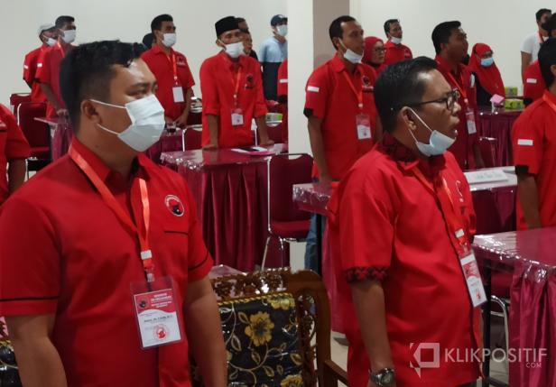 Endang Jaya Putra (kanan) di acara Rakernas PDIP secara virtual