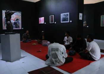 Pameran Seni Lukis &apos;Gerak Dalam Batas&apos; di Padang Panjang Hidupkan Semangat Berkesenian