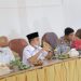 Wakil Wali Kota Solok, Dr. Ramadhani Kirana Putra saat rapat evaluasi Covid-19 di Dinkes Kota Solok