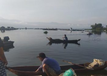 Nelayan Danau Maninjau