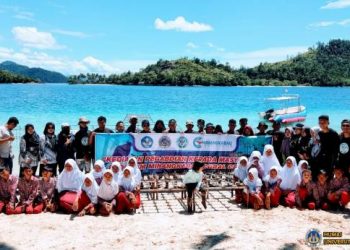 Pengabdian Kepada Masyarakat &apos;Minangkabau Coral Center&apos; Wujudkan Pusat Informasi dan Edukasi Terumbu Karang Sumbar