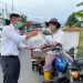 Yayasan Baitul Maal (YBM) PLN UIW Sumbar menyalurkan bantuan 100 paket sembako kepada masyarakat terdampak covid-19 di Kota Padang pada Senin (19/07).