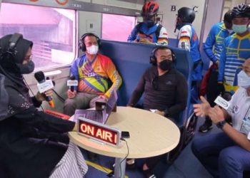 Pertama di Indonesia, Radio Classy FM Padang &apos;Siaran Langsung&apos; dari Gerbong Kereta Rute Padang-Pariaman