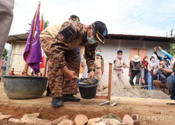 Pramuka Payakumbuh Bersama Baznas dan Dinas Perkim Rehab RTLH di Kelurahan Talang