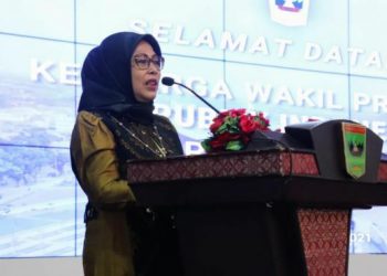 Putri Wakil Presiden RI Dr. Hj. Siti Ma&apos;rifah