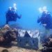 Minatur rumah gadang yang ditanam untuk menjadi terumbu karang buatan di laut Air Bangis, Pasaman Barat