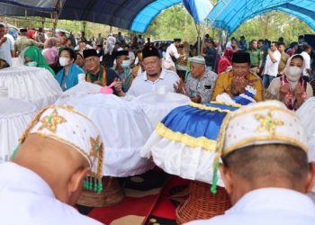 Ketua DPD RI, AA LaNyalla Mahmud Mattalitti, di Upemuna, Tongkuno, Kabupaten Muna.