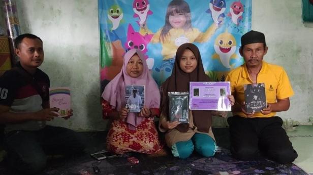 Nurul Aini, siswa MA Mathlaul Anwar Pandeglang produktif menulis novel