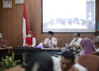 Wawako Solok, Dr. Ramadhani Kirana Putra menjadi juri kehormatan dalam presentasi sayembara desain penataan Pasar Raya Solok