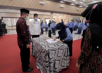 Pelantikan  sebanyak 67 orang pejabat Eselon IV dan pejabat fungsional di lingkungan Pemko Payakumbuh.