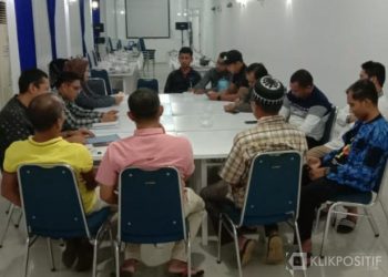 Sejumlah Cabor di Pasaman Barat saat mendiskusikan persiapan Musorkablub KONI Pasaman Barat 2021