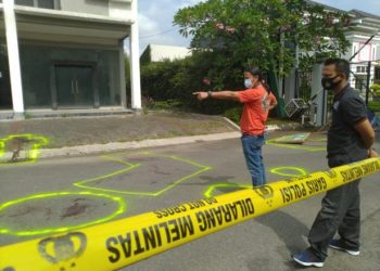 Polisi Saat Olah Tempat Kejadian Perkara