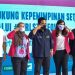 Rangkaian kegiatan Acting CEO Telkomsel Putri dimulai dengan memimpin jalannya rapat bersama Direktur Sales, Marketing, dan Network Telkomsel yang dilanjutkan dengan diskusi bersama karyawan-karyawan perempuan Telkomsel dalam sesi berbagi &apos;Woman in Tech Telkomsel&apos;.