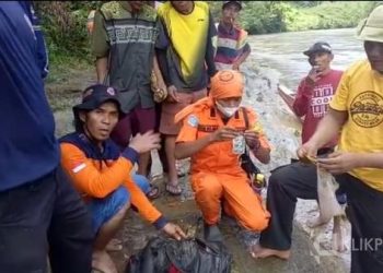 Temukan Tas Hitam di Sungai, Ini Kata Tim SAR Basarnas 50 Kota