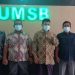 Wakil Rektor I dan Wakil Rektor II dan Ketua Panitia Masta UM Sumatera Barat