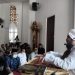 Ustad Derry Sulaiman saat mengisi tausiyah di Masjid Terapung Painan