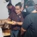 Kasat Resnarkoba Iptu Hendri Has saat menemukan kembali 50 kg ganja di Limapuluh Kota