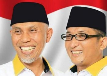 Mahyeldi dan Hendri Septa