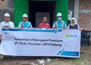Sepanjang Juni 2021, PT PLN (Persero) Unit Pelaksana Pelayanan Pelanggan (UP3) Padang, unit kerja di bawah koordinasi PT Unit Induk Wilayah (UIW) Sumatera Barat, berhasil melakukan penyambungan Pelanggan Premium untuk tujuh pelanggan industri di Kota Padang dan sekitarnya.