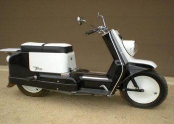 Harley-Davidson Topper merupakan skuter yang diproduksi pada tahun 1950-an
