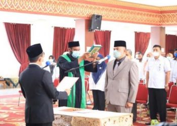 Direktur PDAM Tirta Langkisau, Herman Budiarto saat pelantikan