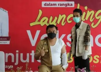 Bupati Vaksinasi Dosis Lanjutan, Sekaligus Membuka Launching Pelaksanaan Vaksinasi Booster